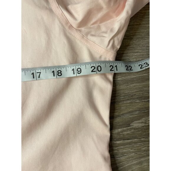 L.L. Bean Light Pink Fitted 3/4 Sleeve Button Front Wrinkle Resist Top Sz M - Picture 8 of 10
